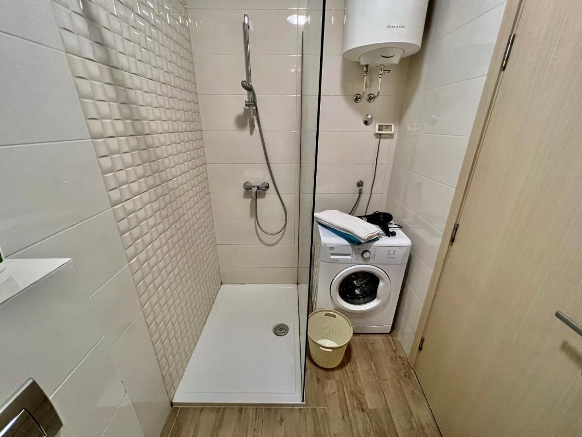 Fanky City Apartments Подгорица Экстерьер фото