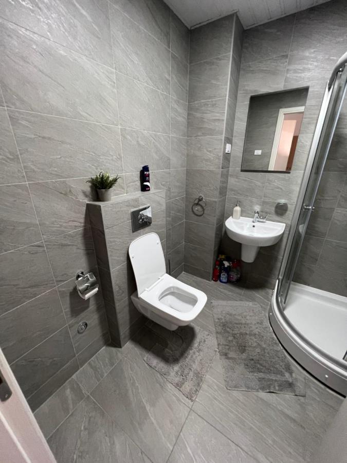 Fanky City Apartments Подгорица Экстерьер фото